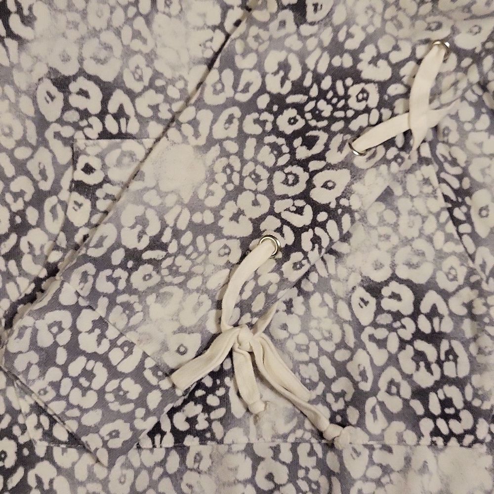 Tacera Animal Print Tunic Sweater Size XL Corded Sleeves - Picture 3 of 9